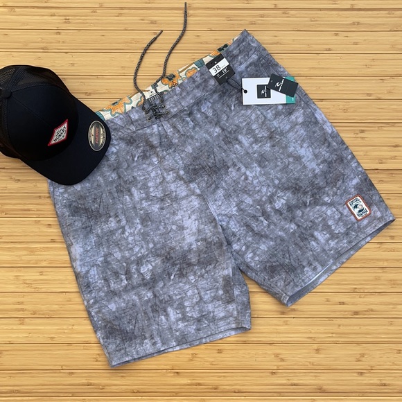 🔷🔹RIP CURL SUN DRENCHED BOARD SHORTS🔹🔷 - Picture 5 of 11